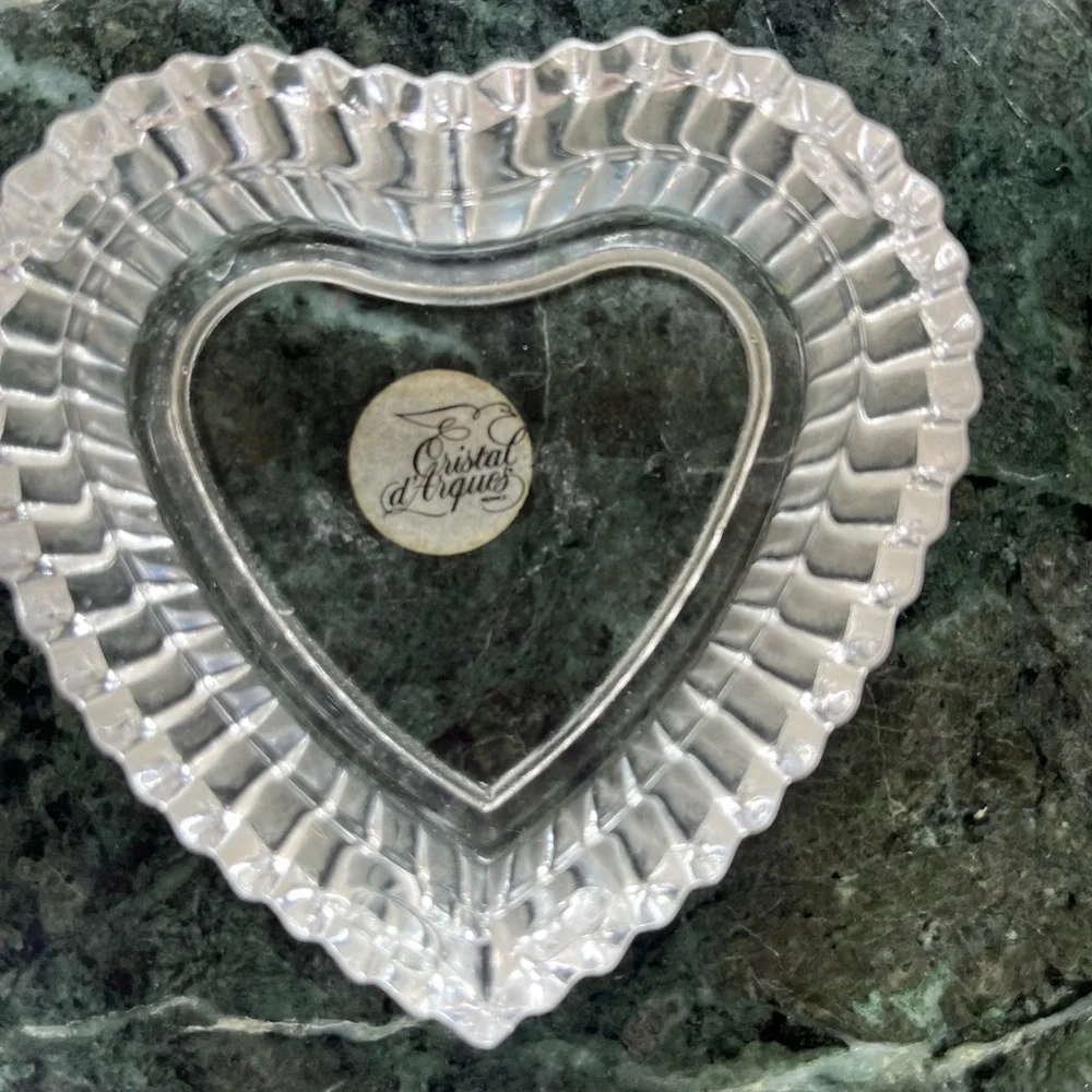 Vintage Heart-Shaped Crystal Jewelry Dish with Lid